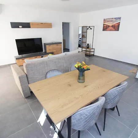 Fly In Appartamento Čilipi