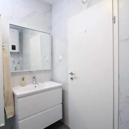 Appartamento Fly In Čilipi