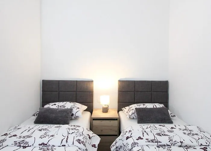 Апартаменты Fly In